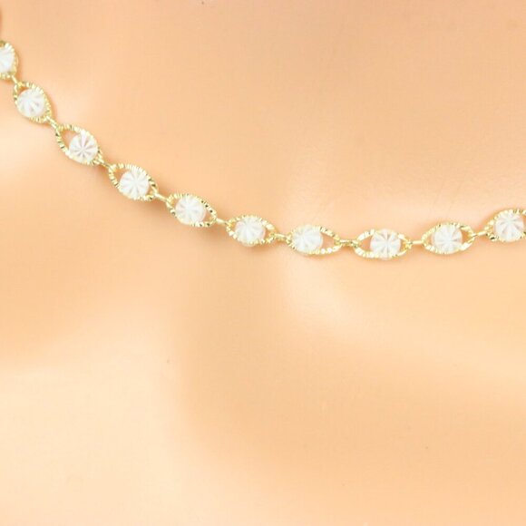"Minimalist Necklace – Timeless, Elegant Jewelry for Her, MAR091267 - Picture 10 of 10